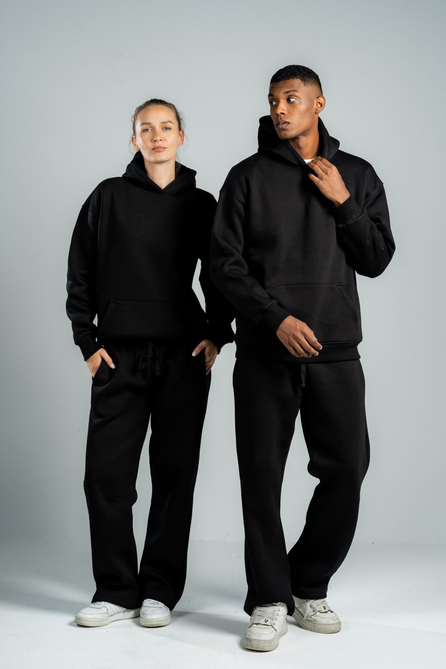 BLACK OVER-SIZED HOODIE