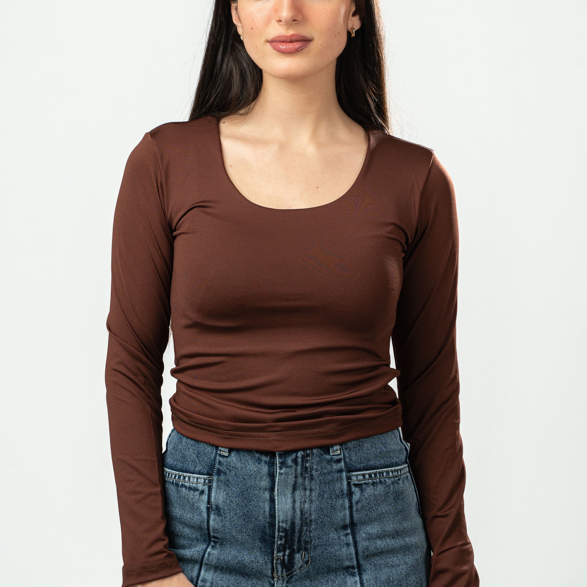 DARK BROWN LONG SLEEVES WIDE NECK TOP
