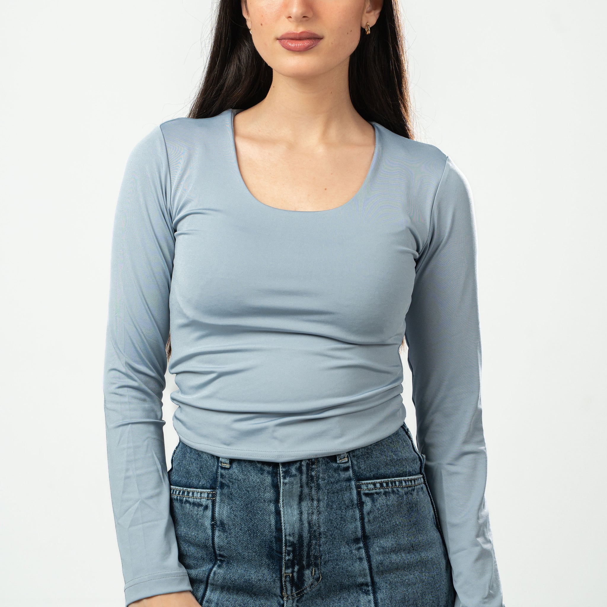 LIGHT GREY LONG SLEEVES WIDE NECK TOP