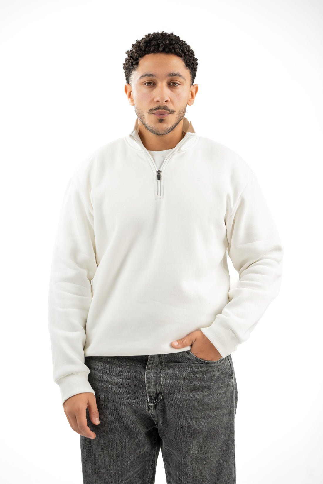 QUARTER-ZIP WHITE SWEATSHIRT