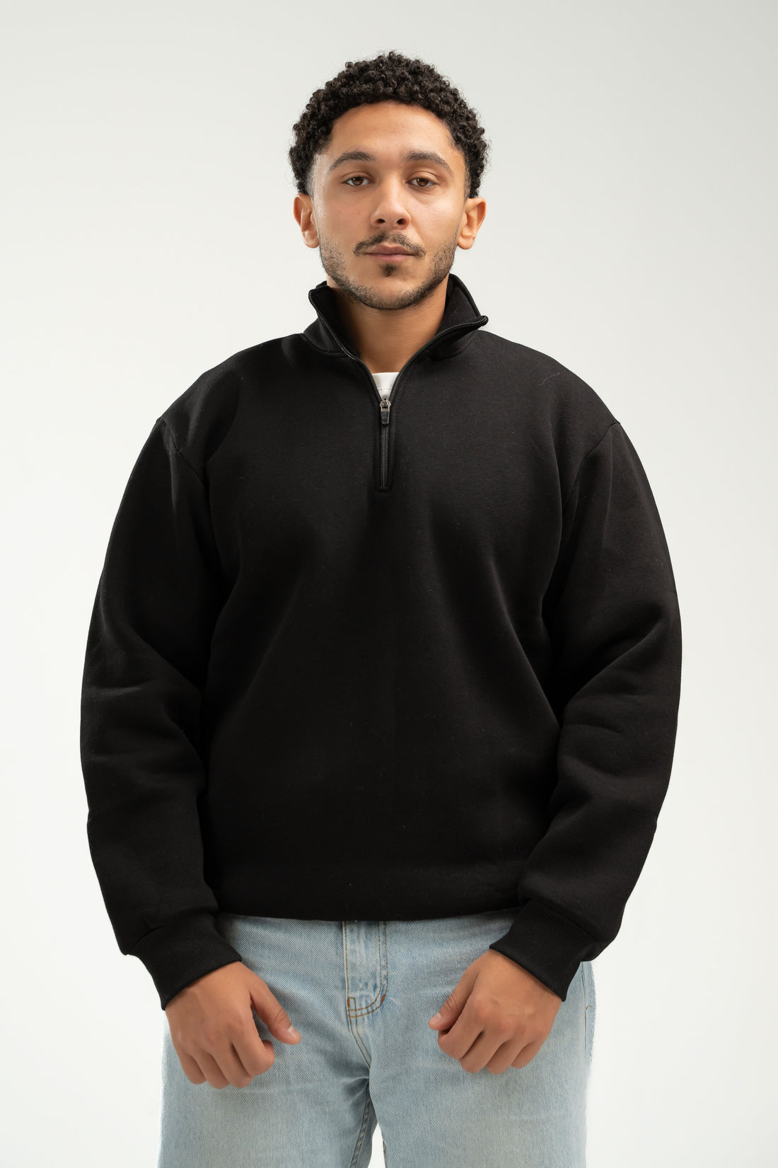 QUARTER-ZIP BLACK SWEATSHIRT