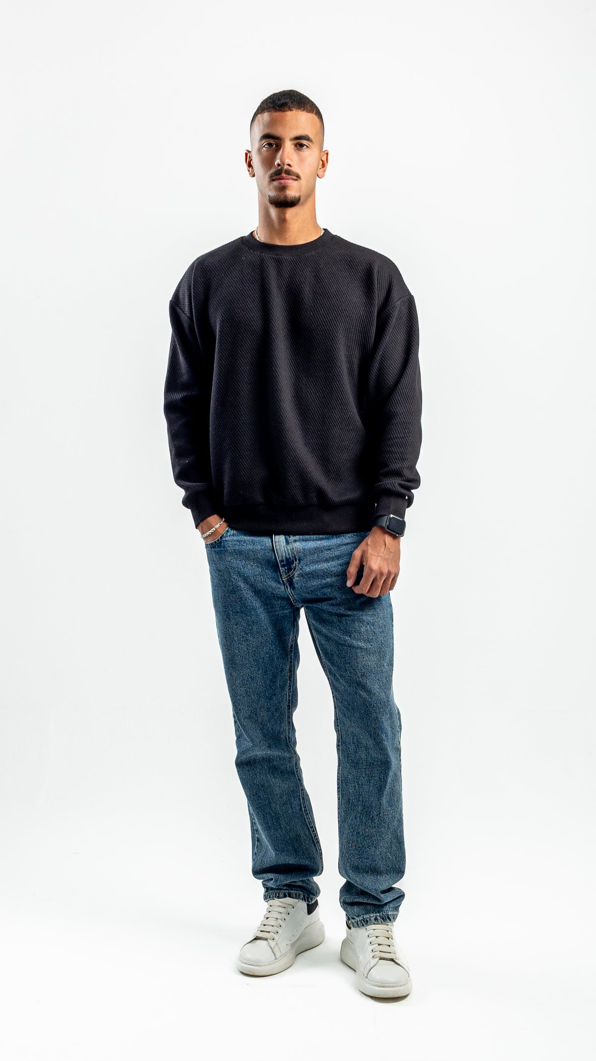 EFFORTLESS ESSENTIALS
