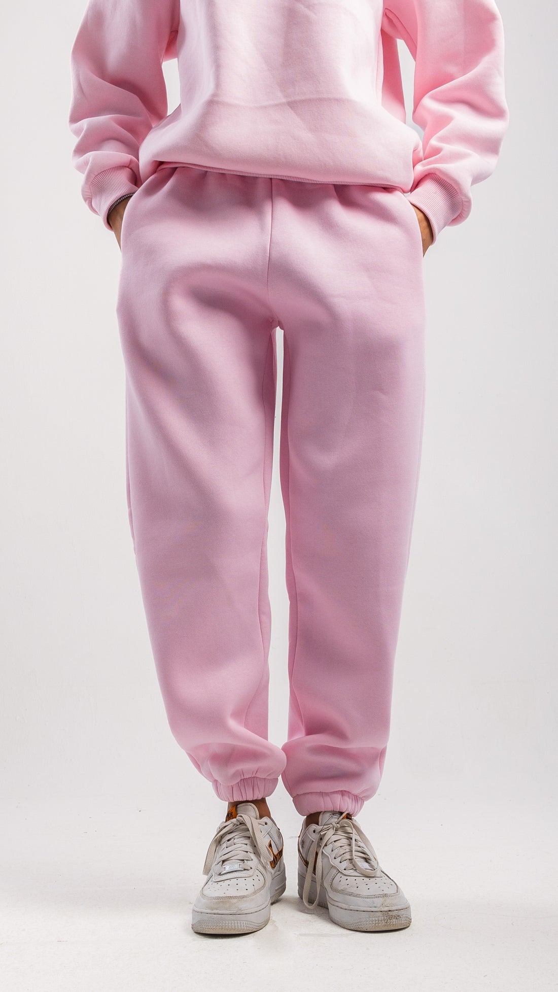 BABY PINK LOOSE-FIT SWEATPANTS