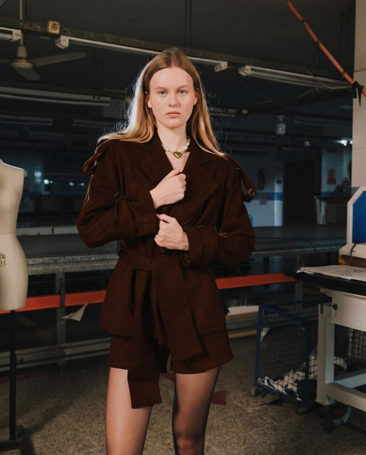 BROWN SUEDE SHORT