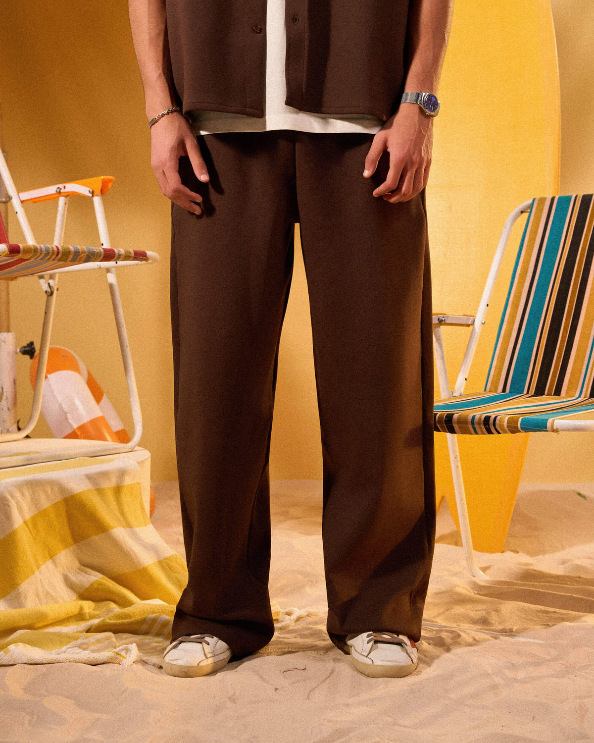 DARK BROWN BAGGY SWEATPANTS
