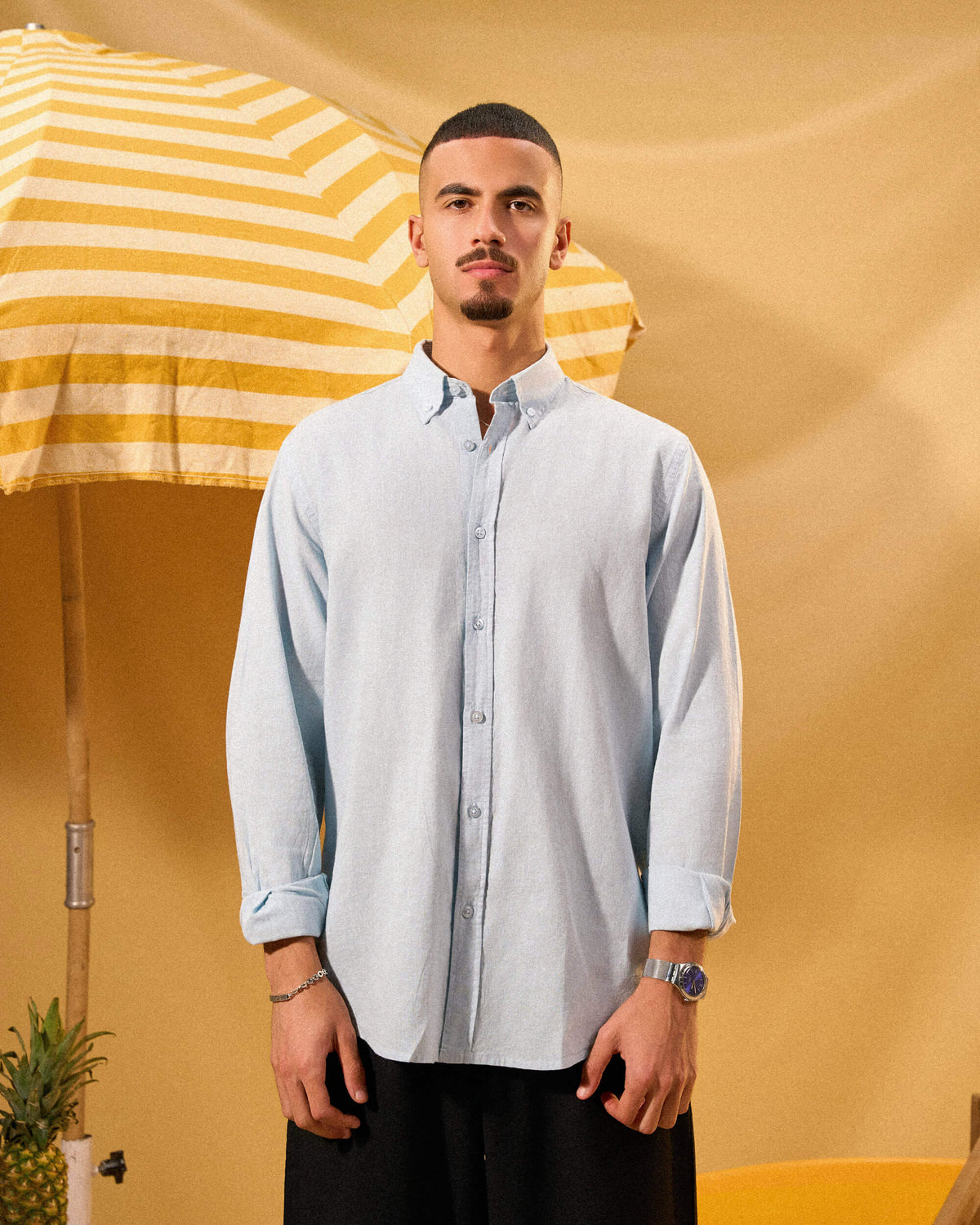 SKY-BLUE LINEN SHIRT