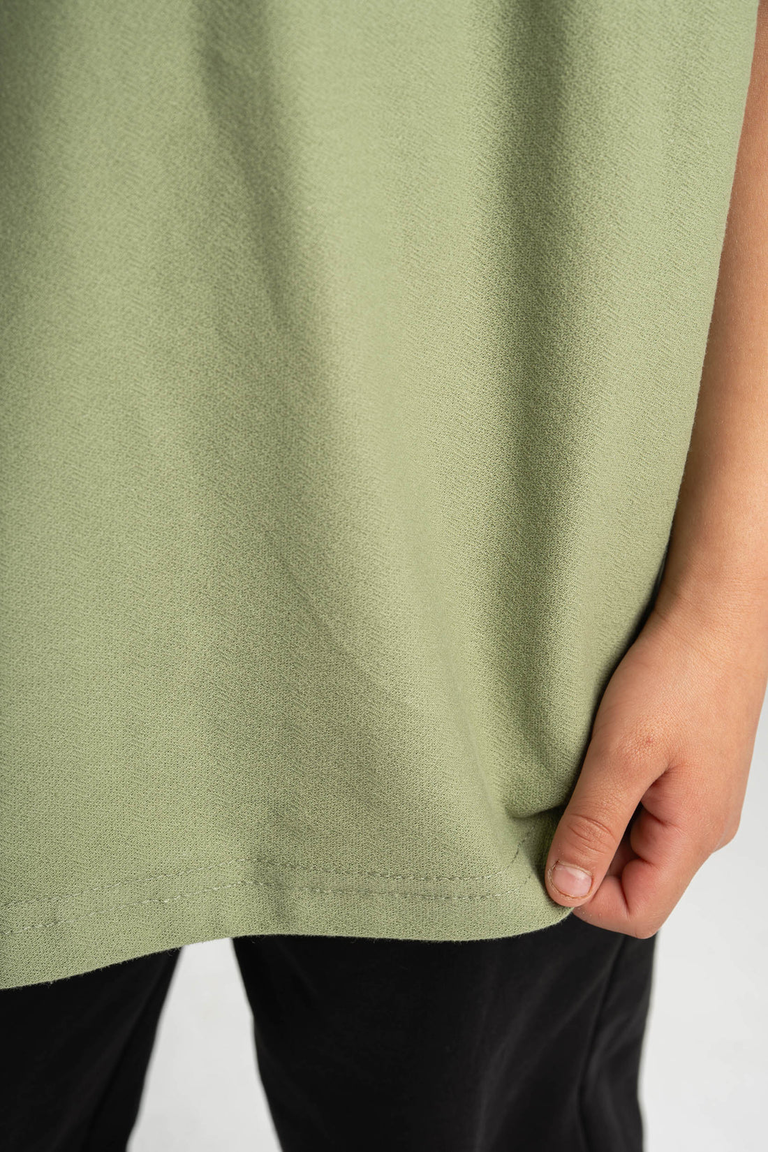 OLIVE LITTLE ONES HEAVY WEIGHT OVERSIZED T-SHIRT