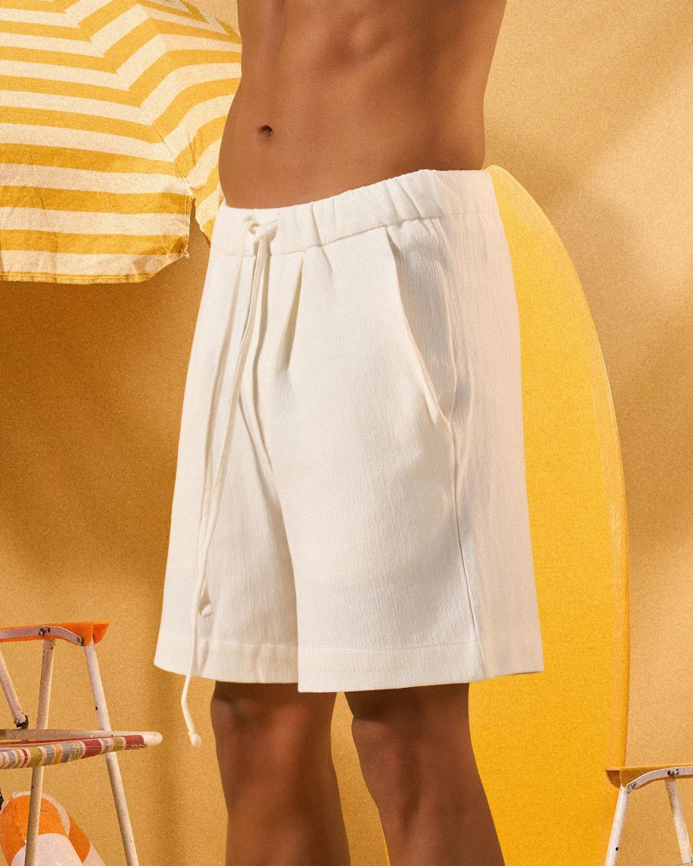 OFF WHITE TEXTURED SHORTS
