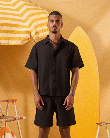 BLACK TEXTURED OVERSHIRT