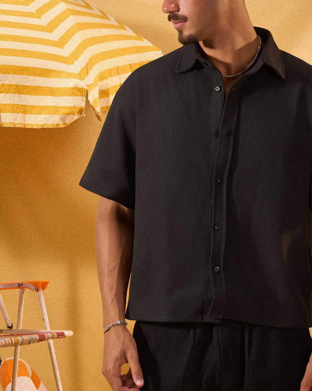 BLACK RIDGED OVERSHIRT