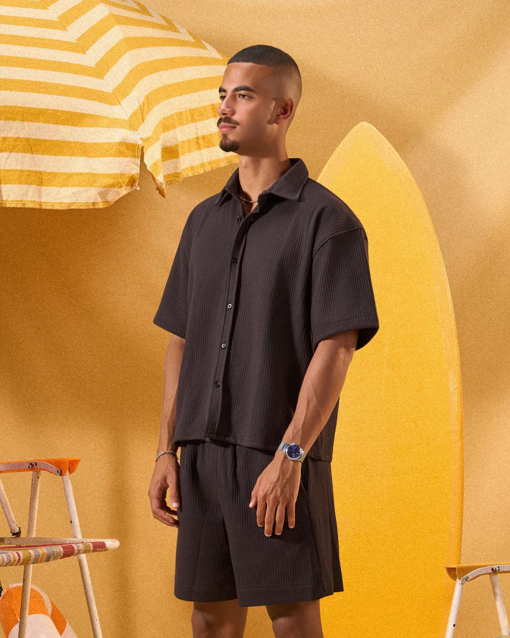 BLACK RELAXED RIBBED OVERSHIRT