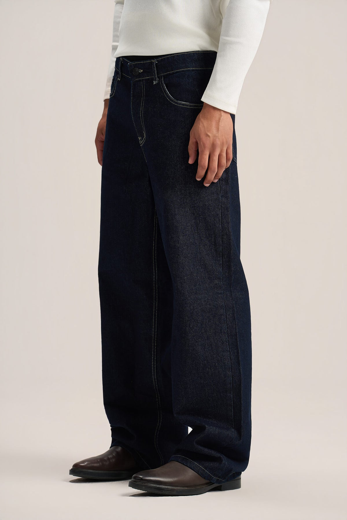 EVERYDAY STRAIGHT LEG DENIM PANTS
