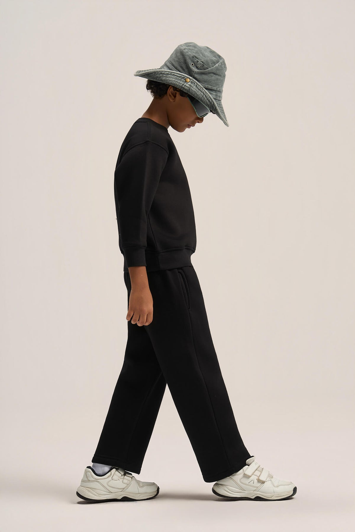 BLACK LITTLE ONES RELAXED-FIT SWEATPANT