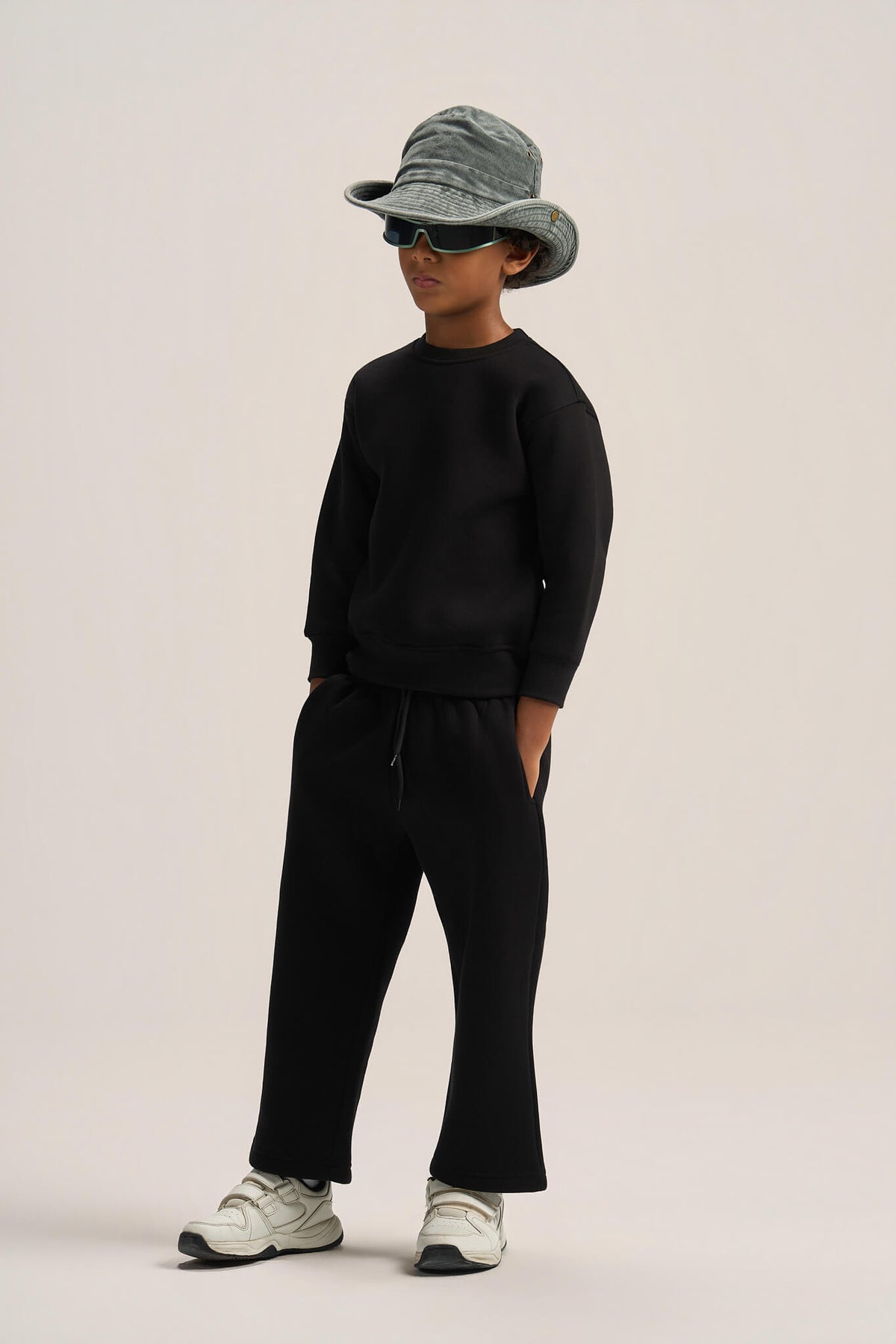 BLACK LITTLE ONES RELAXED-FIT SWEATPANT