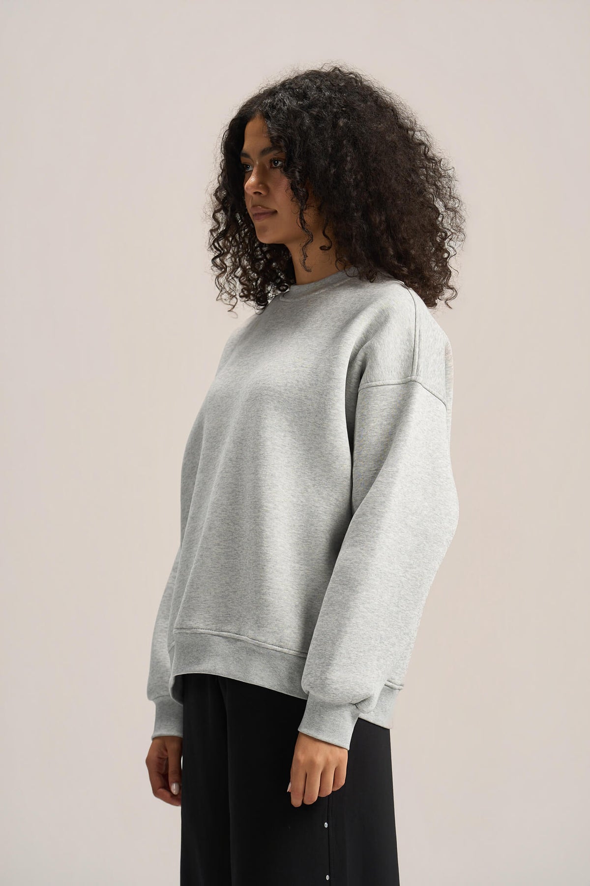 ASH GREY BOXY-FIT CREWNECK