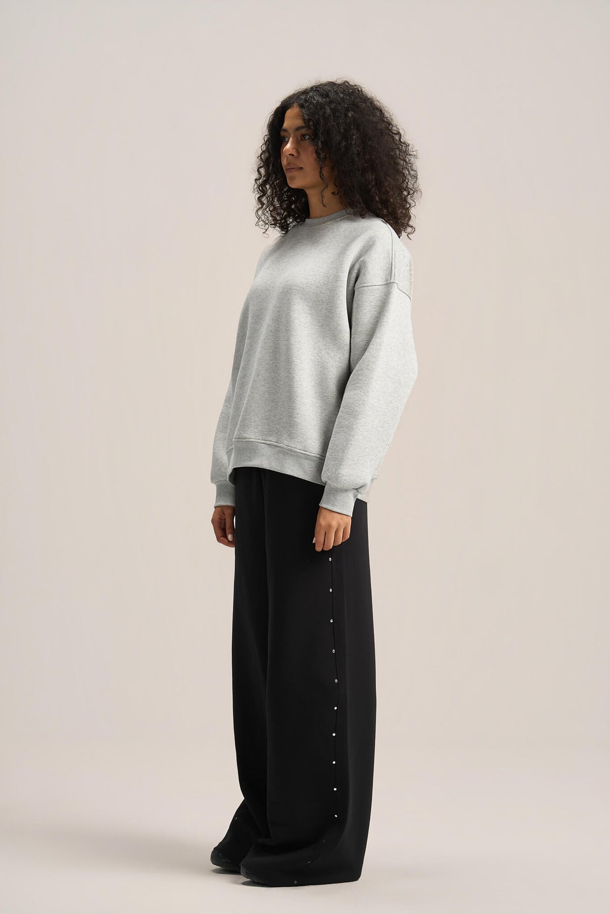 STUDDED OVERSIZED SWEATPANTS