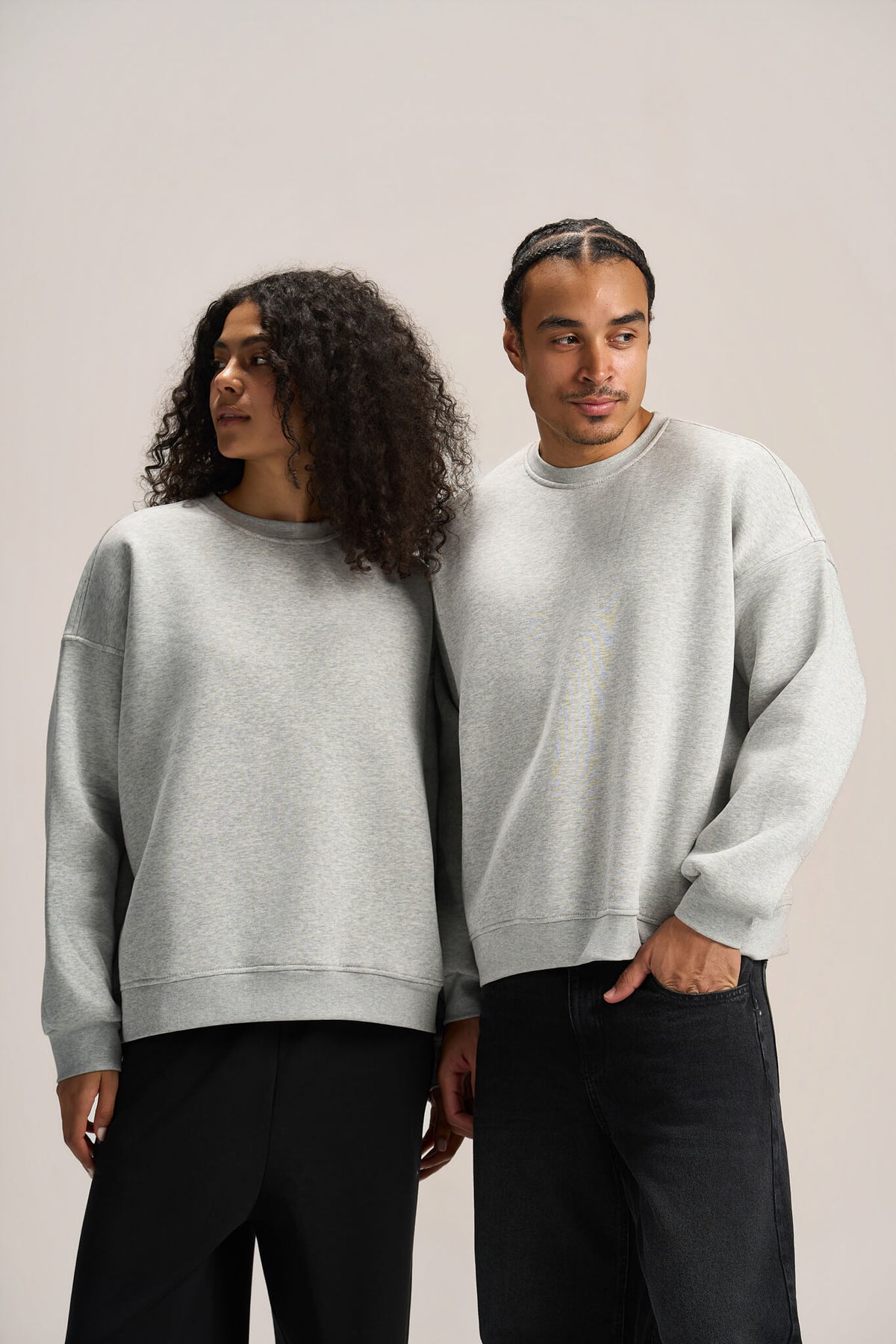 ASH GREY BOXY-FIT CREWNECK