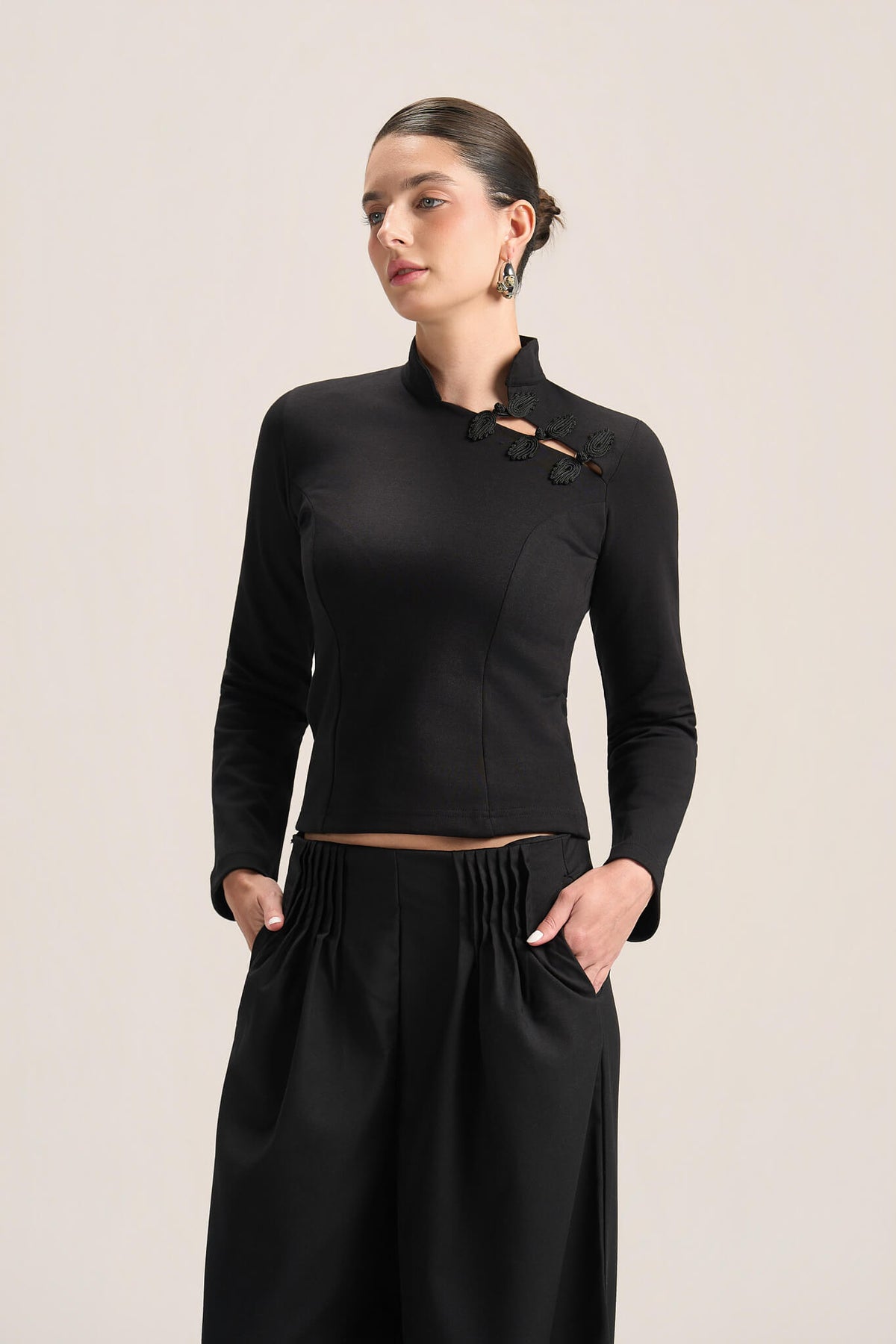 LONG SLEEVE MANDARIN TOP