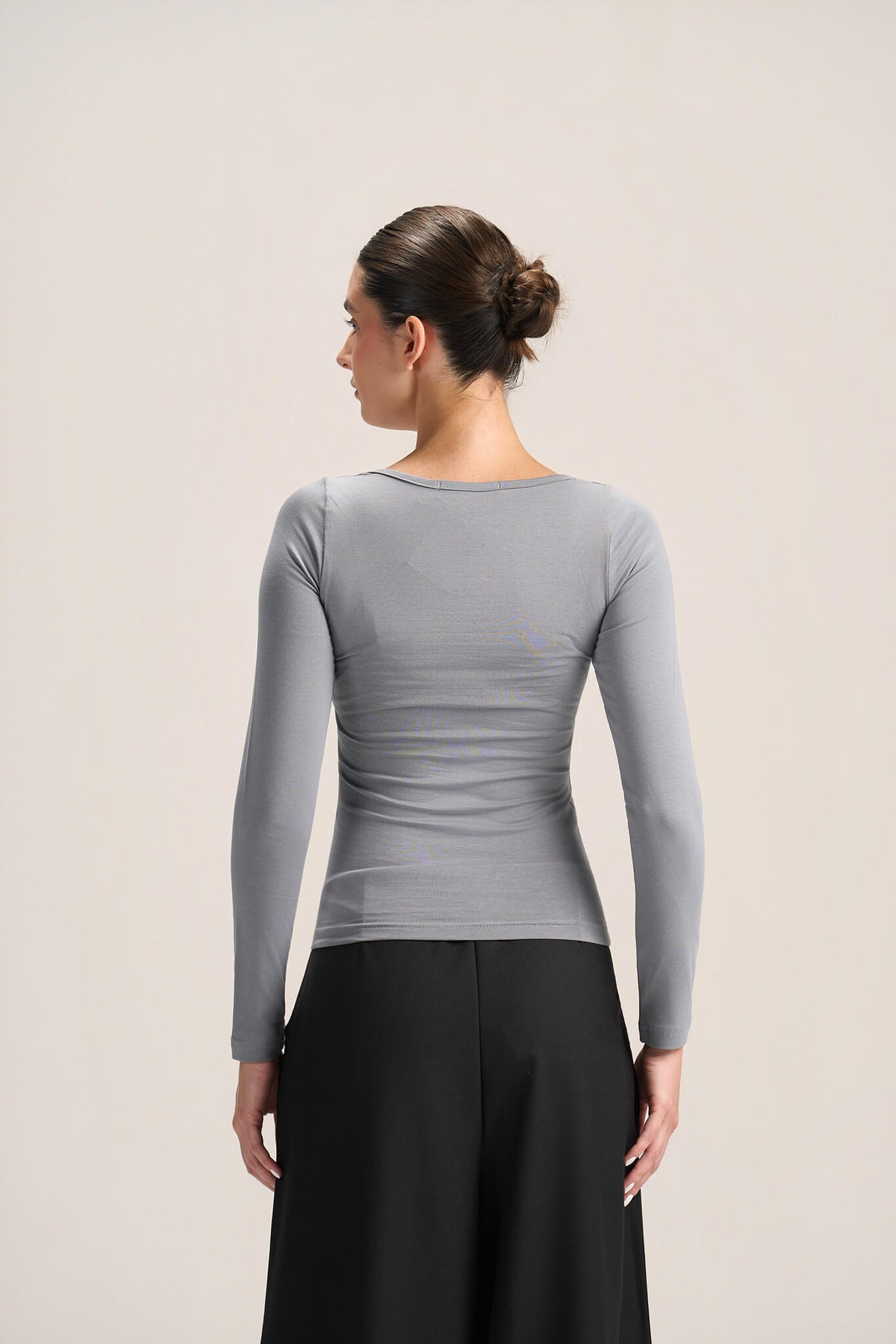 SQUARE NECK LONG SLEEVE TOP