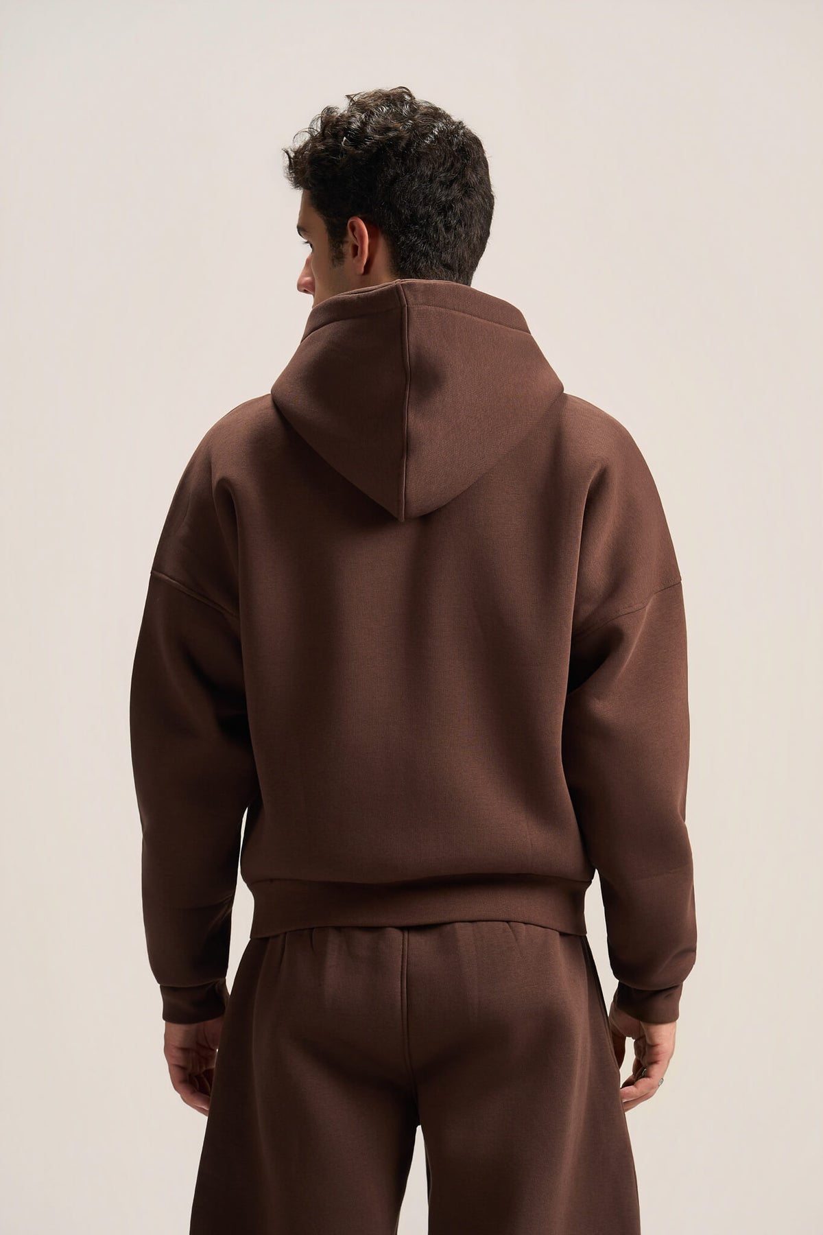 DARK BROWN ESSENTIAL ZIP UP HOODIE