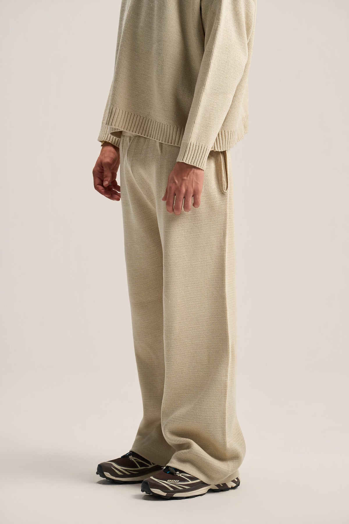 LIGHT BEIGE COZY KNIT PANTS