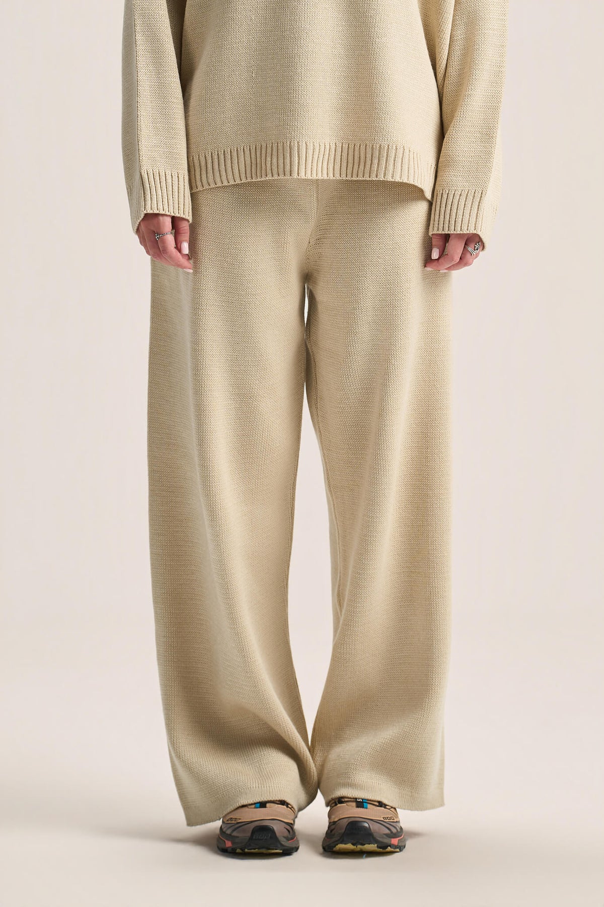 LIGHT BEIGE COZY KNIT PANTS