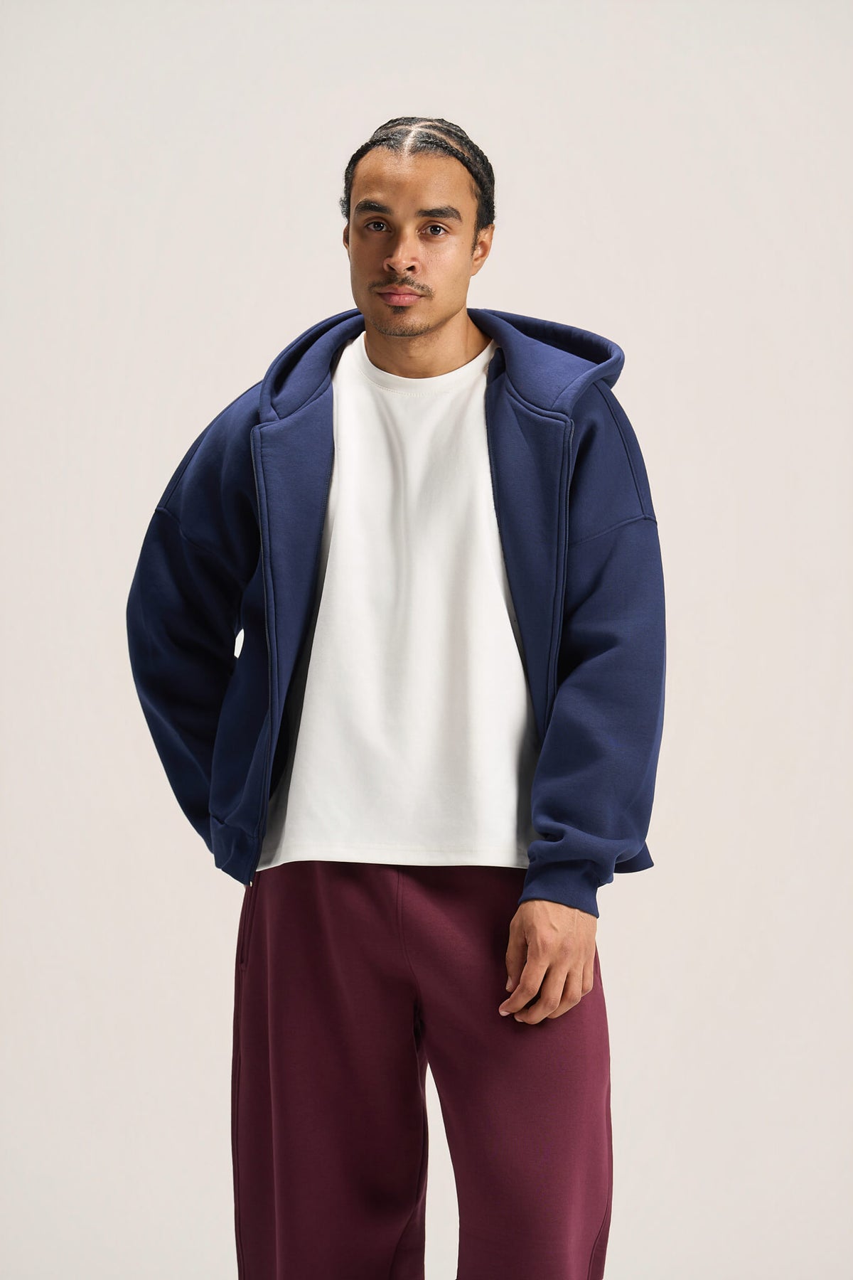 NAVY BLUE ESSENTIAL ZIP UP HOODIE