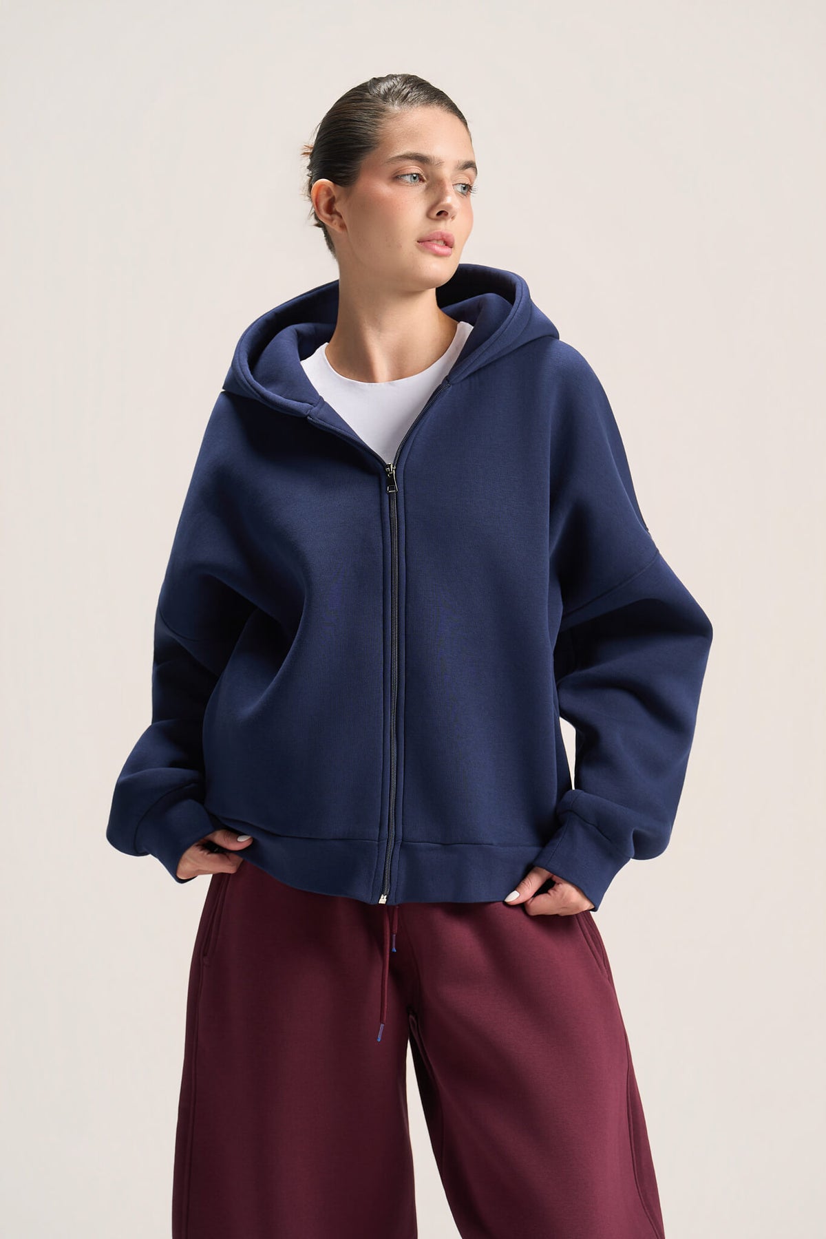 NAVY BLUE ESSENTIAL ZIP UP HOODIE