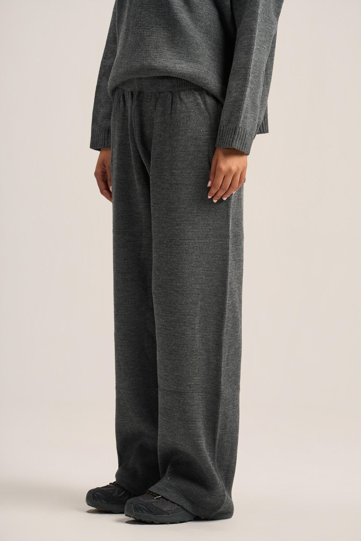 DARK GREY COZY KNIT PANTS