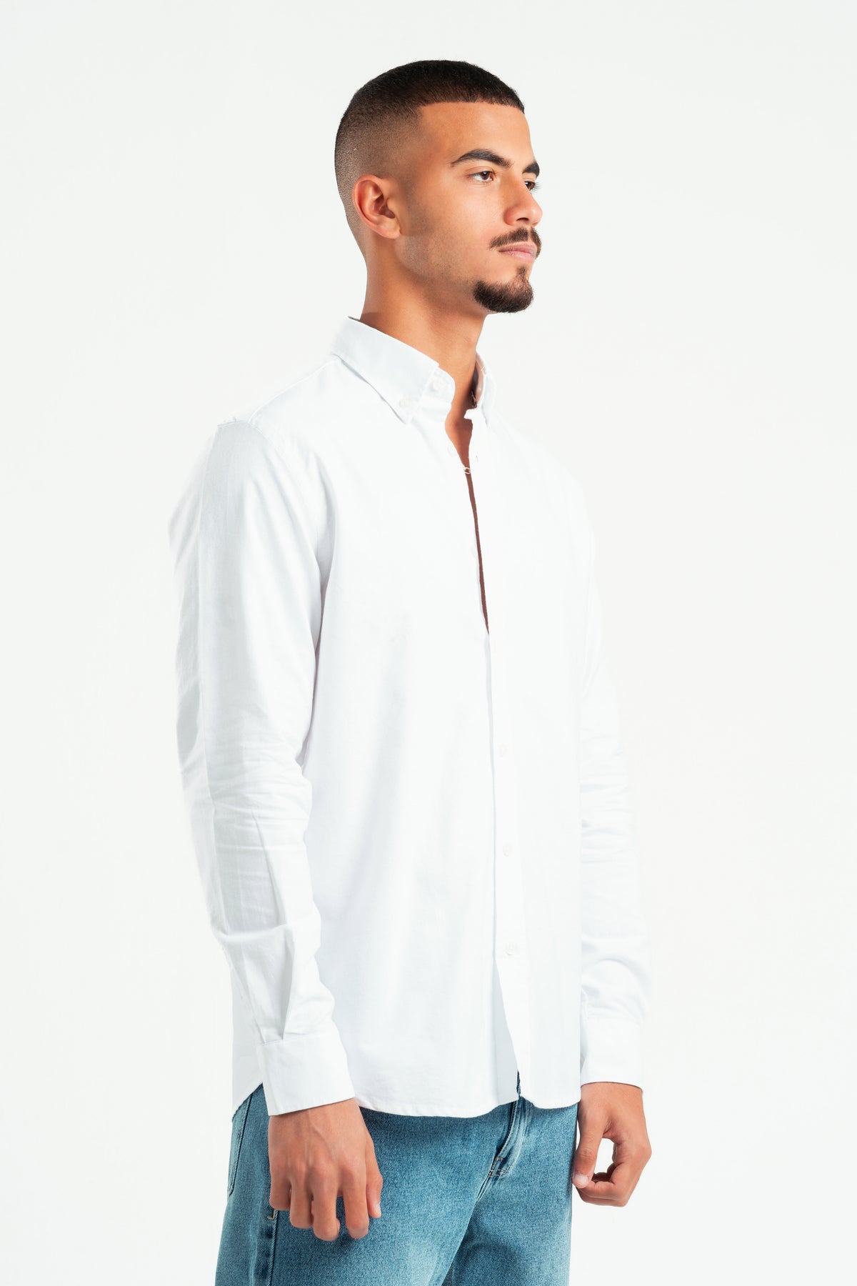 WHITE OXFORD SHIRT