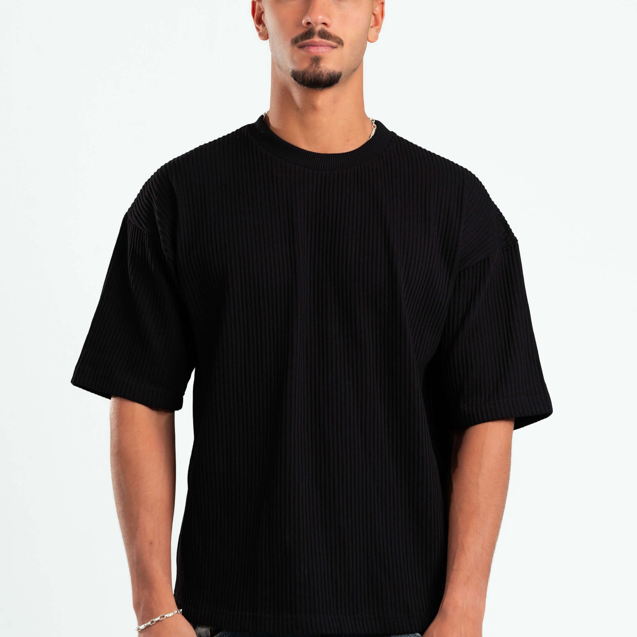 BLACK HEAVY RIBBED BOX-TEE