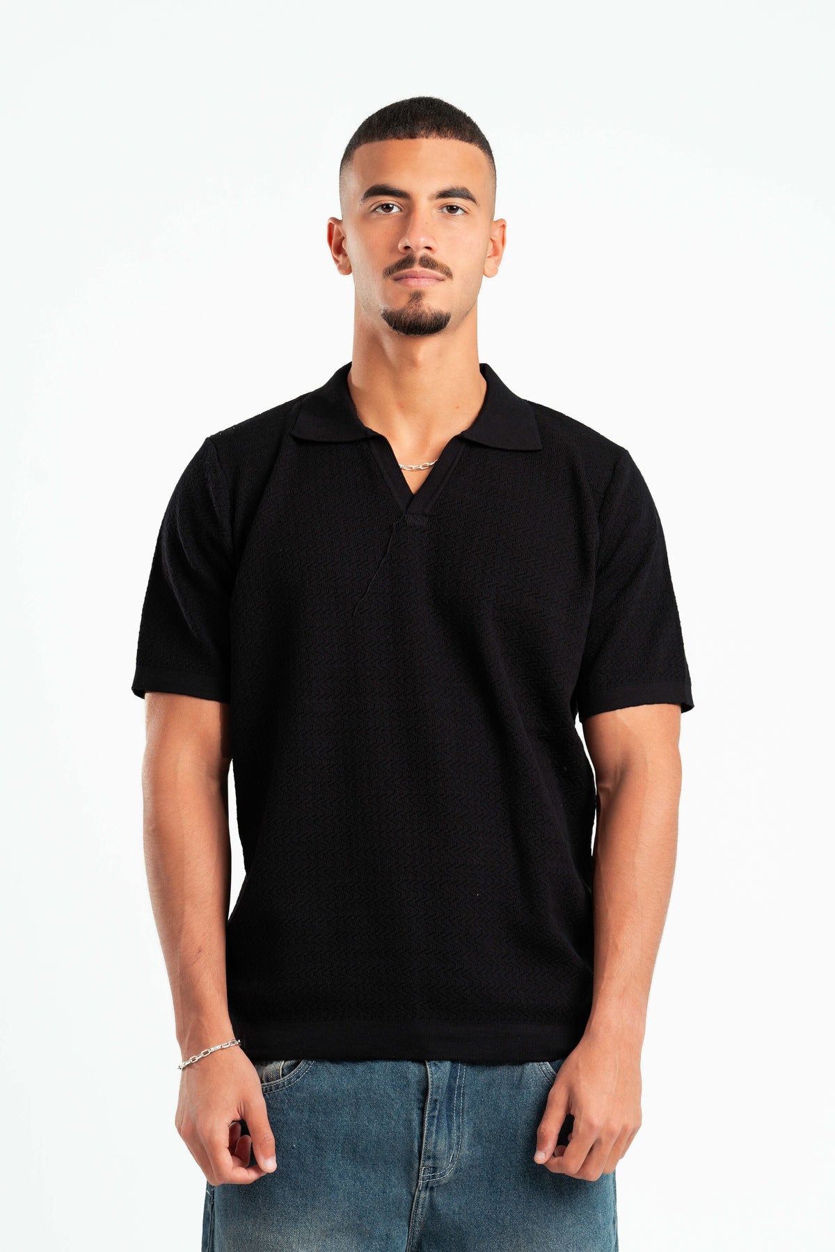 BLACK WAVY TEXTURE KNIT POLO 03