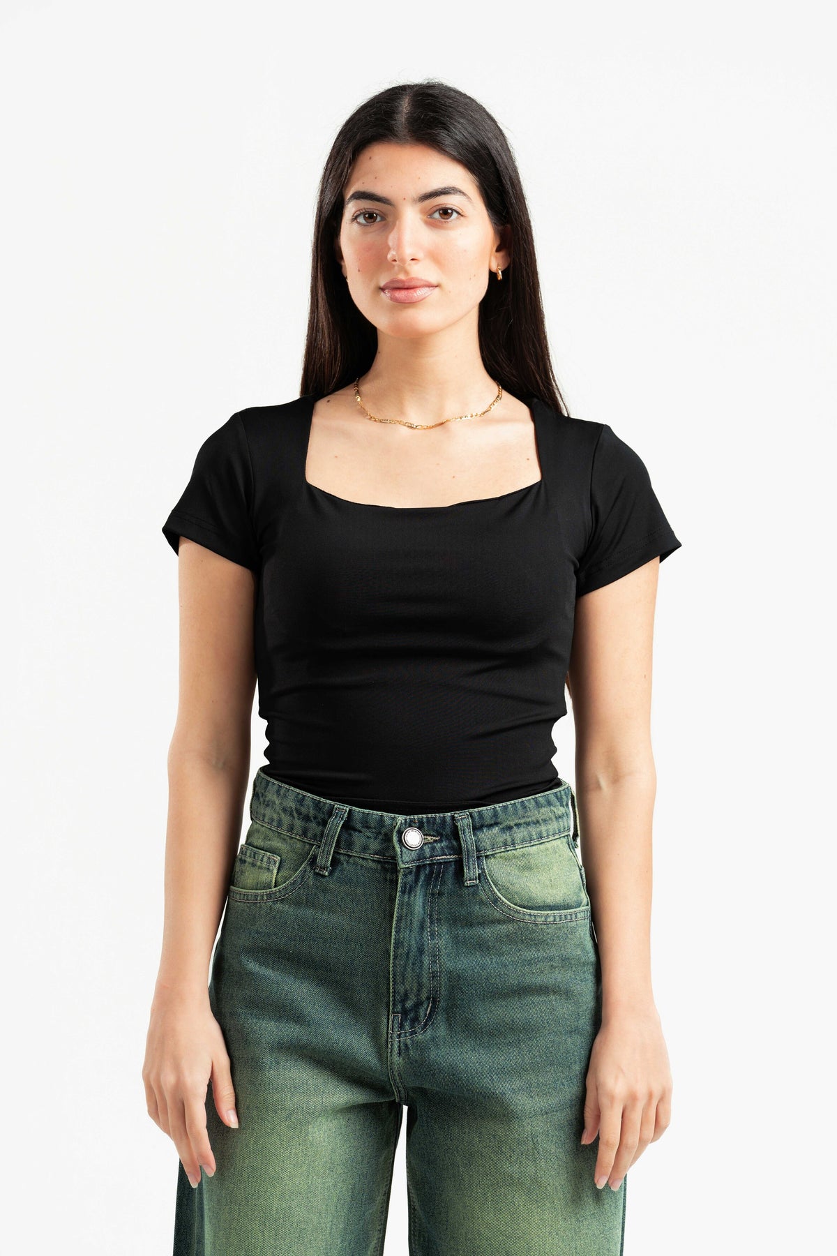 BLACK SQUARE NECK HALF SLEEVES TOP