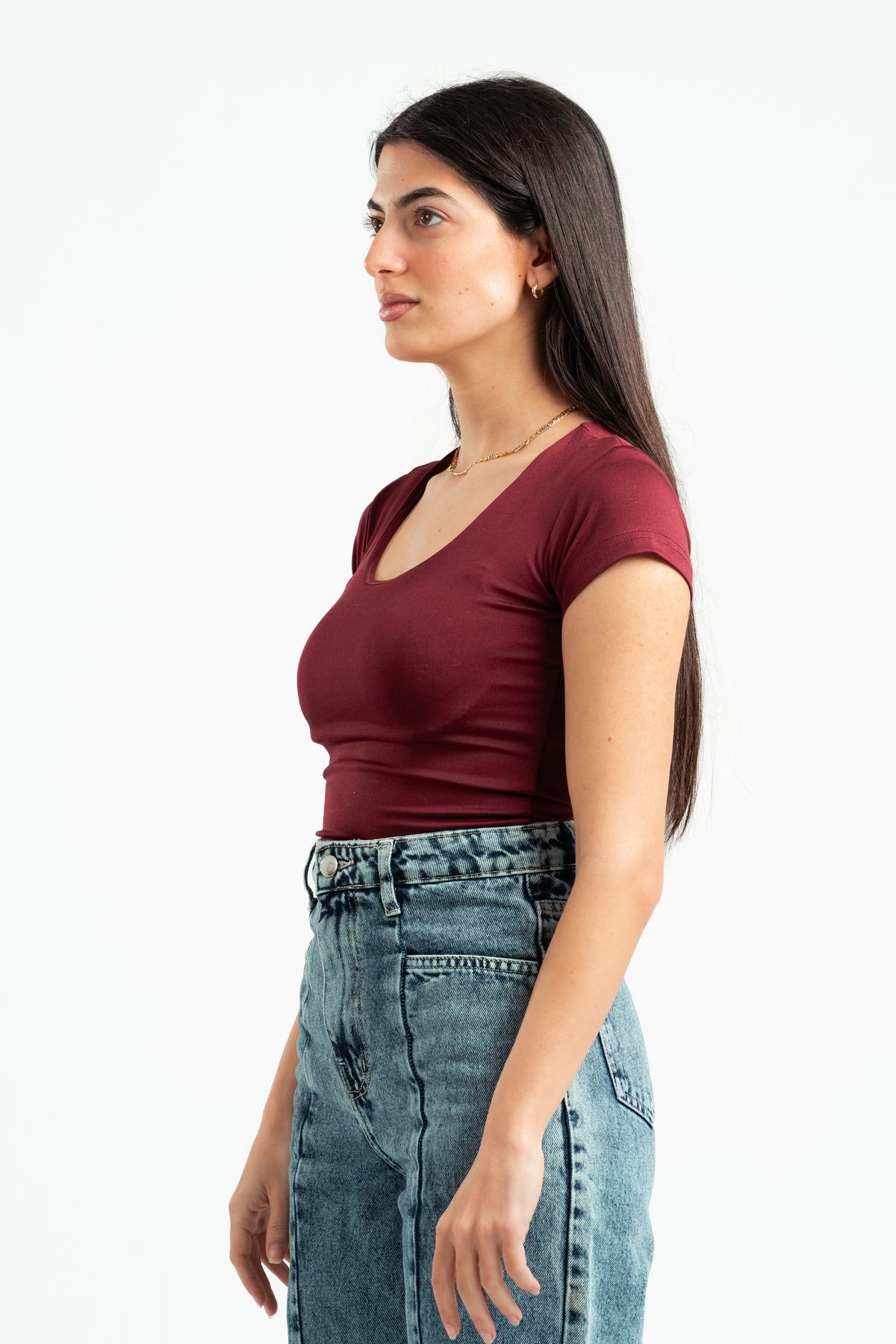 BURGUNDY ESSENTIAL WIDE NECK TOP
