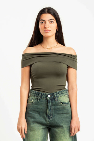 FOREST GREEN OFF-SHOULDER TOP