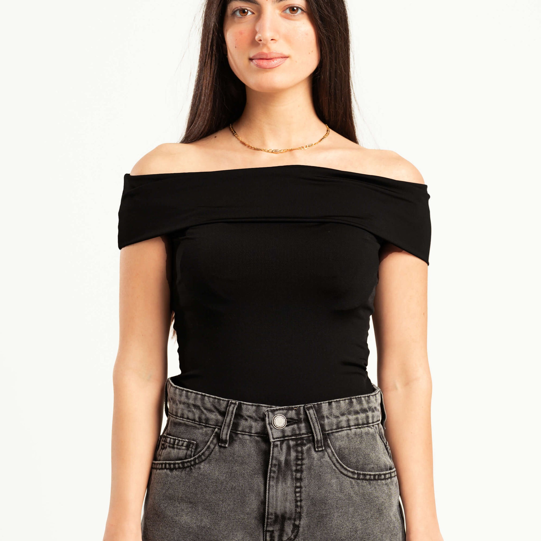 BLACK OFF-SHOULDER TOP