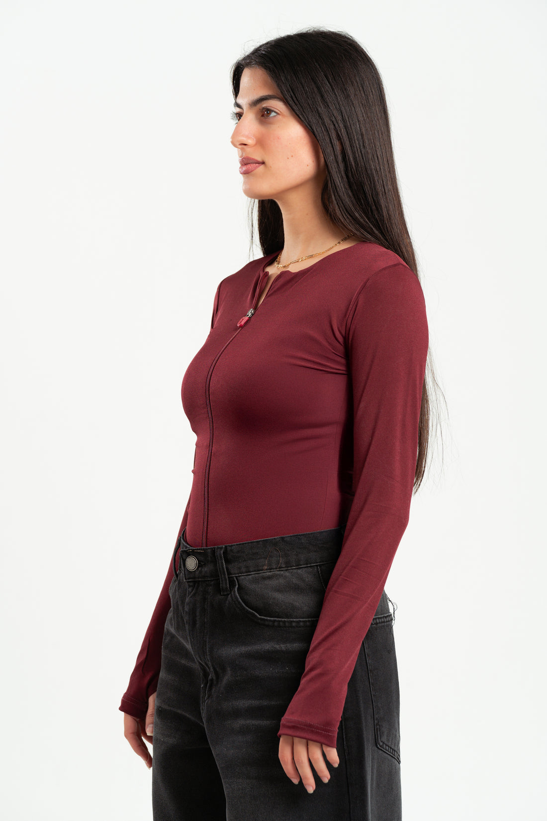 BURGUNDY FULL-ZIPPER TOP