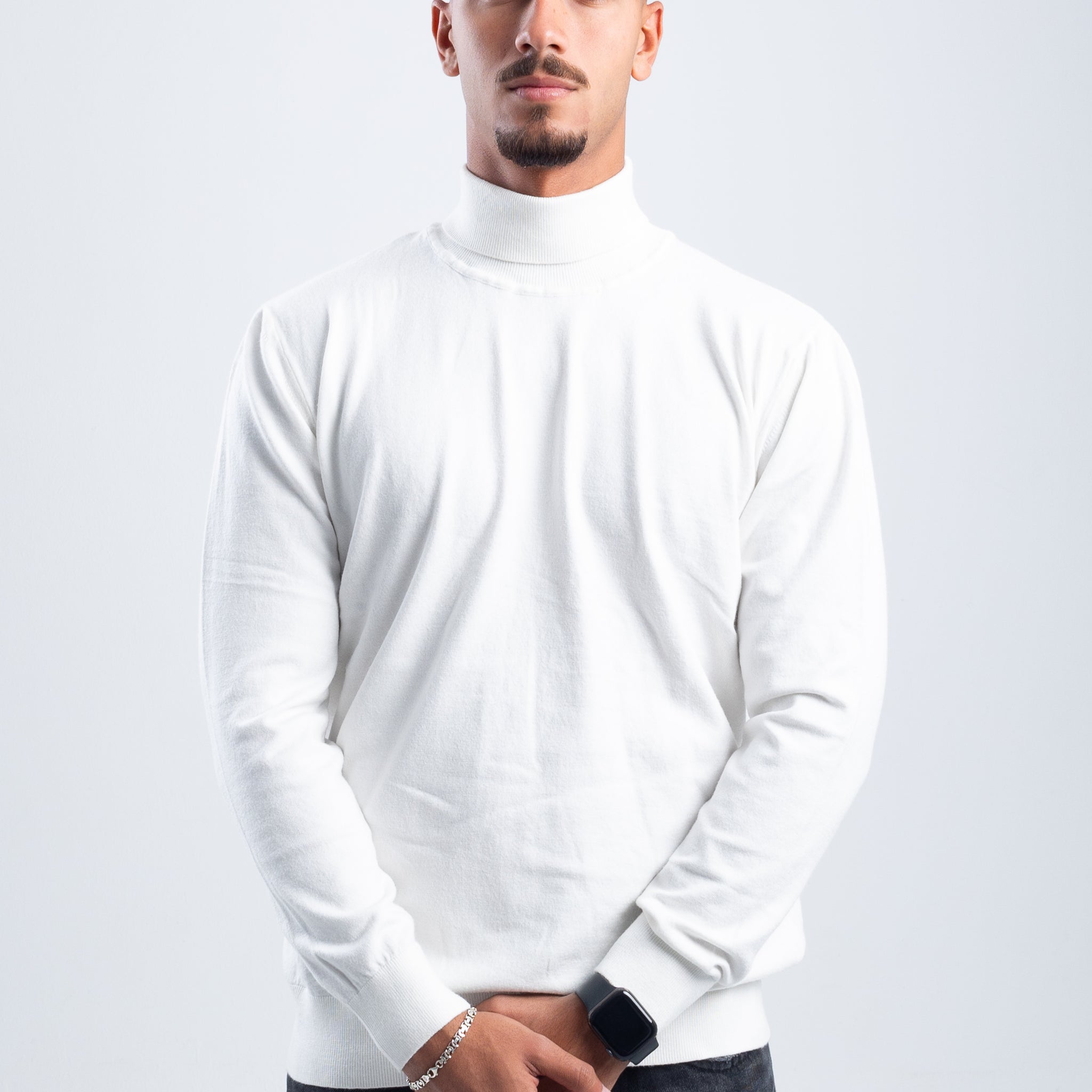 OFF-WHITE KNITTED TURTLENECK