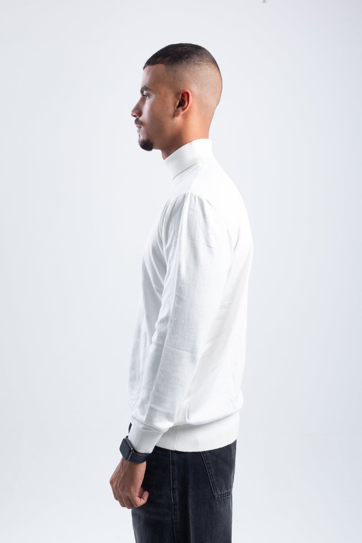 OFF-WHITE KNITTED TURTLENECK