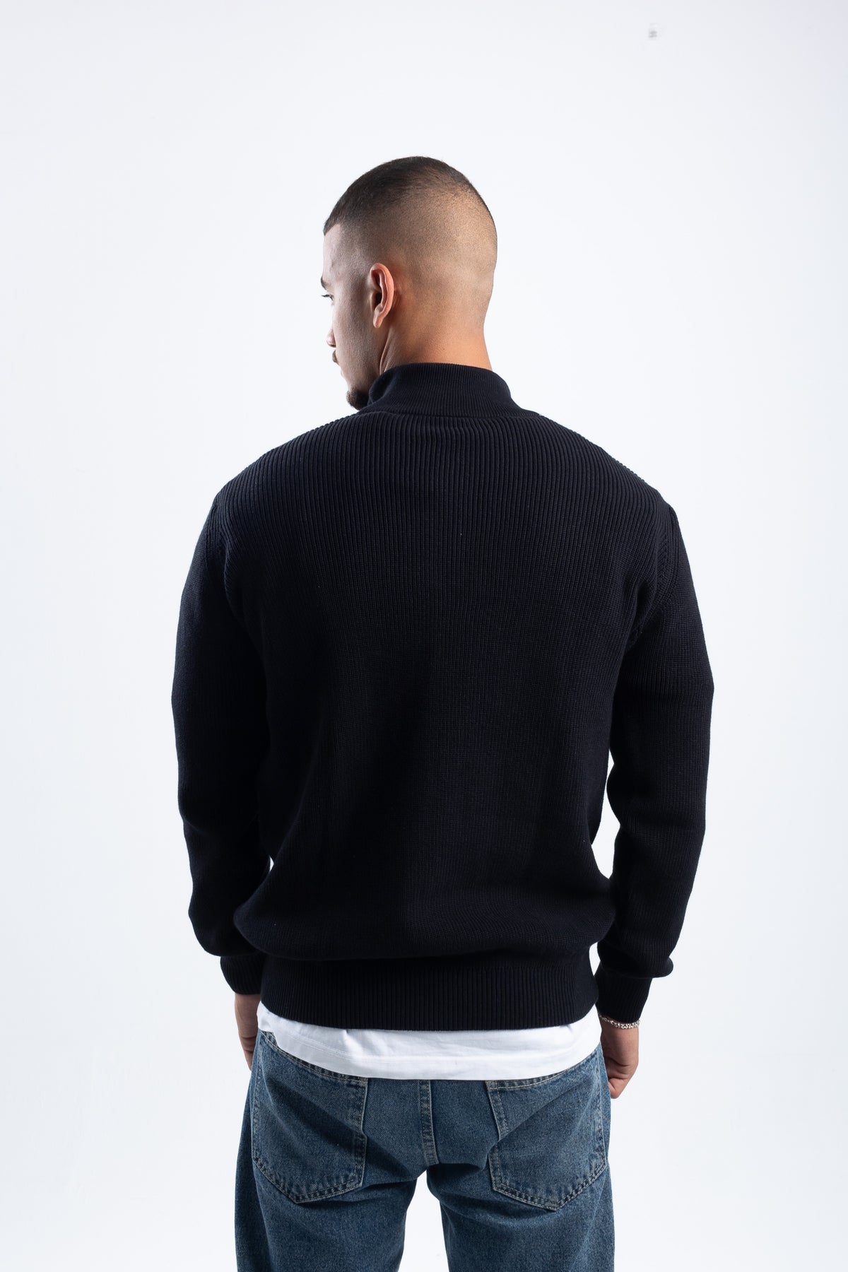 BLACK KNITTED QUARTER ZIP